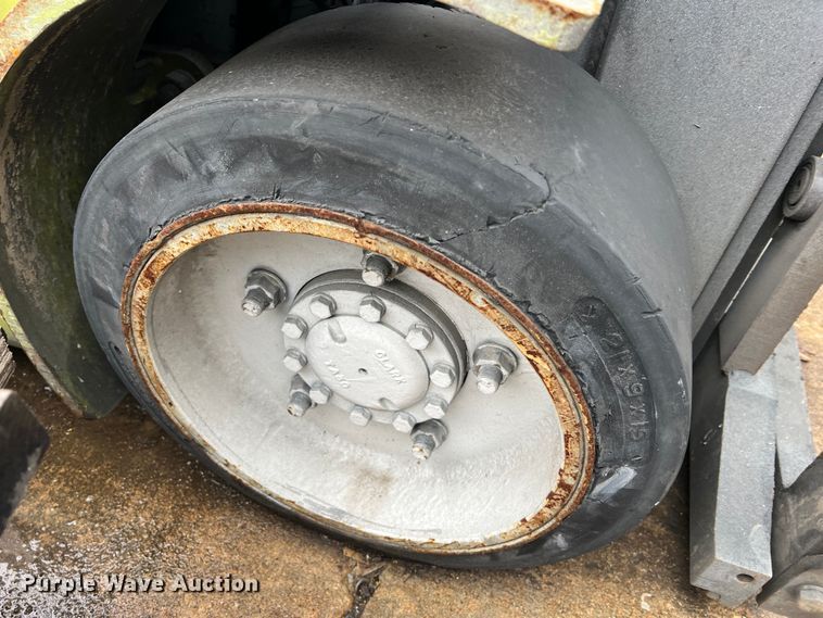 image for item LI9553 Clark C32CL  forklift