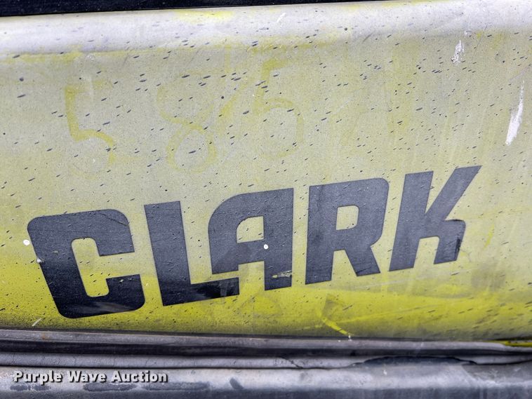 image for item LI9553 Clark C32CL  forklift