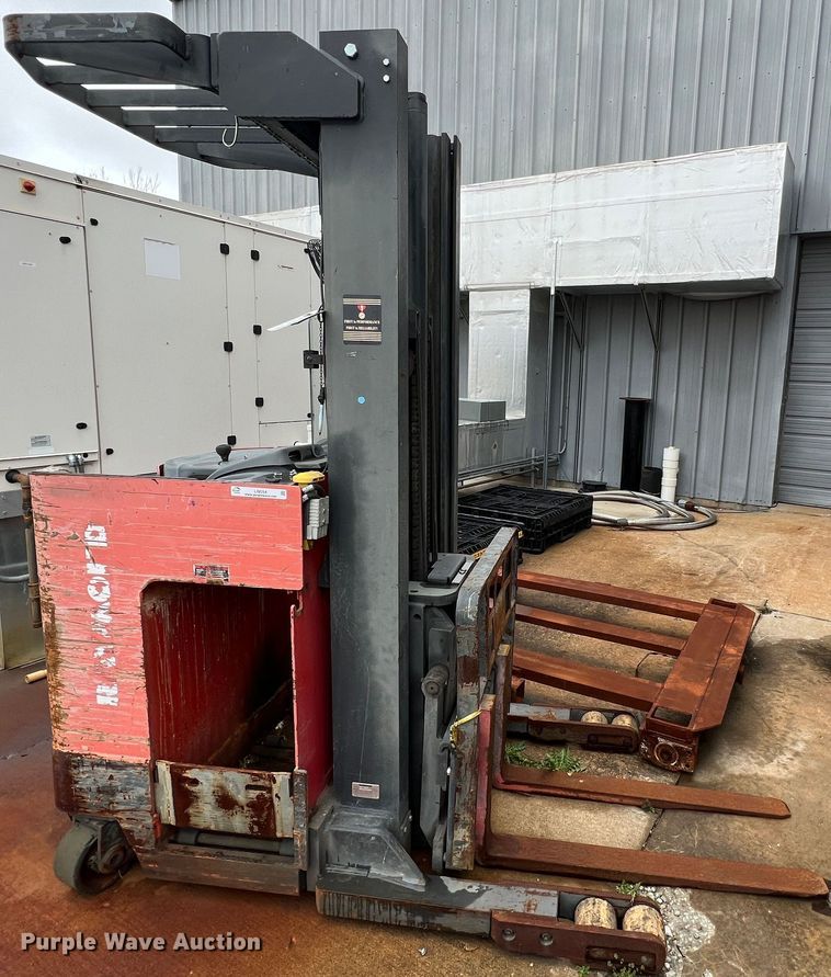 image for item LI9554 Raymond EAS R40TT  forklift