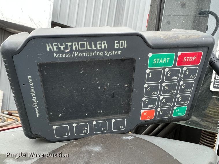 image for item LI9554 Raymond EAS R40TT  forklift