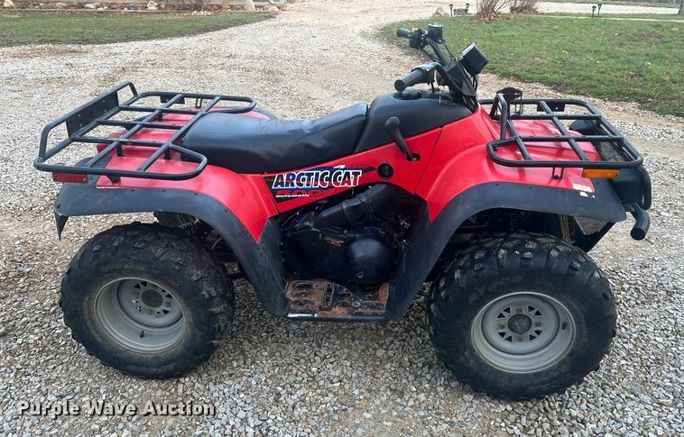 image for item LI9557 2000 Arctic Cat 500  ATV