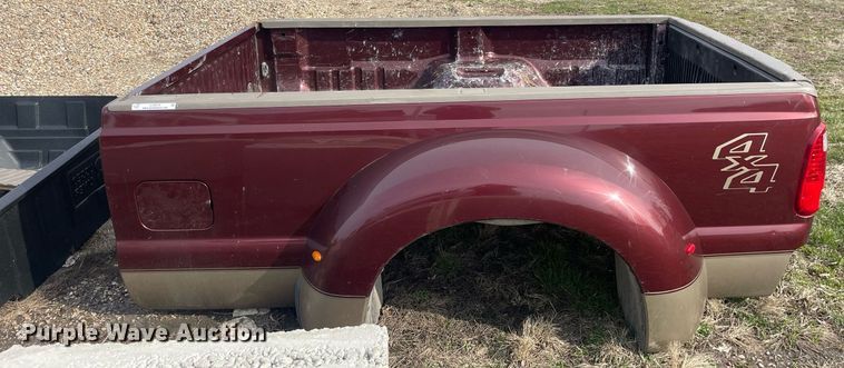image for item LJ9576 Pickup bed
