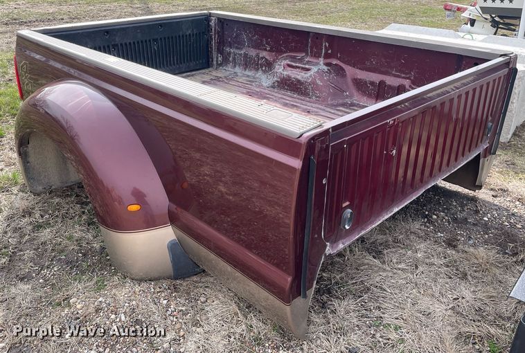 image for item LJ9576 Pickup bed