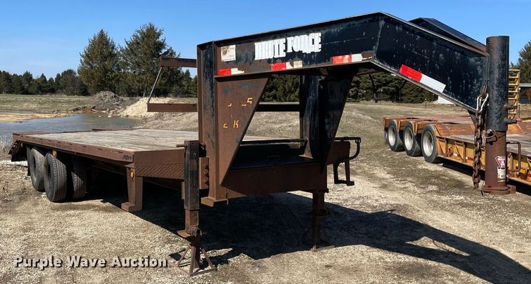image for item LJ9583 2008 Doolittle  equipment trailer