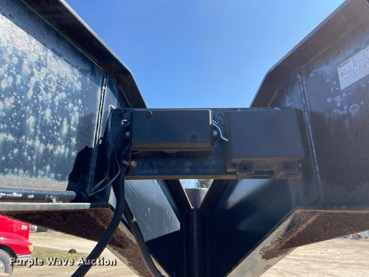 image for item LJ9583 2008 Doolittle  equipment trailer