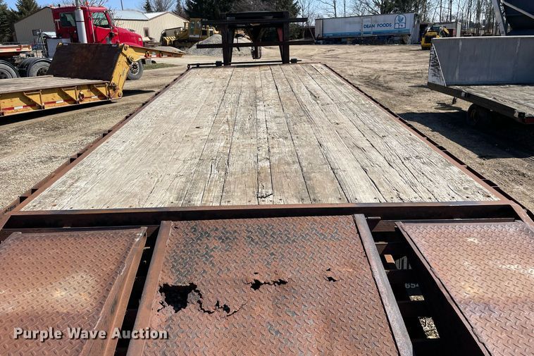 image for item LJ9583 2008 Doolittle  equipment trailer