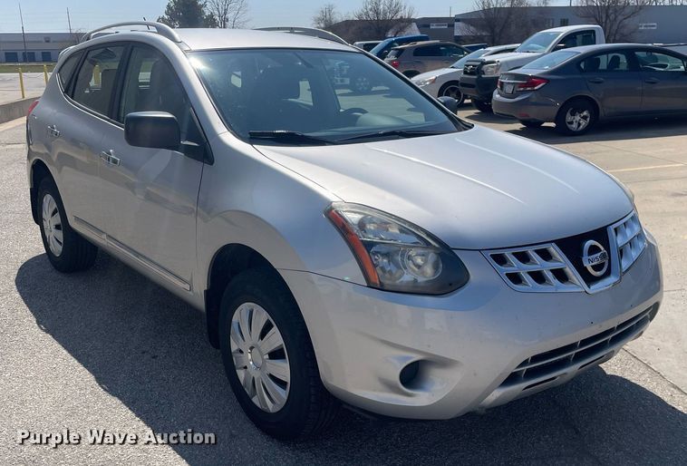 image for item LJ9590 2015 Nissan Rogue Select  SUV