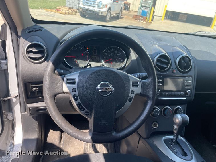 image for item LJ9590 2015 Nissan Rogue Select  SUV