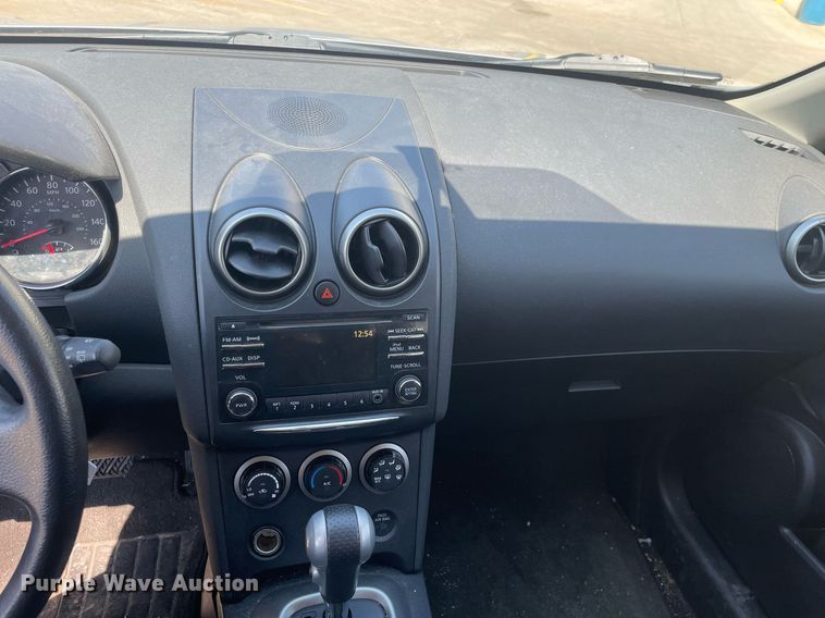 image for item LJ9590 2015 Nissan Rogue Select  SUV