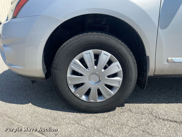 image for item LJ9590 2015 Nissan Rogue Select  SUV