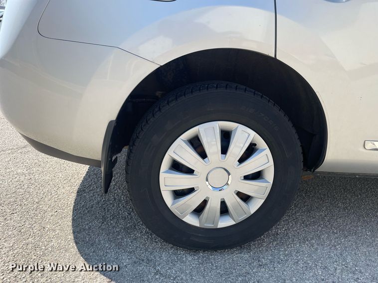 image for item LJ9590 2015 Nissan Rogue Select  SUV