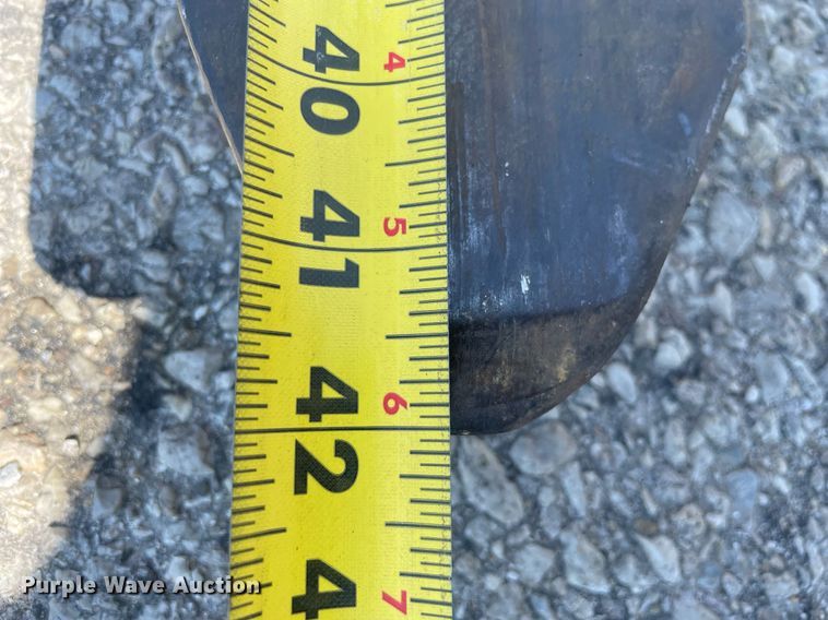 image for item LJ9591 Raymond EASI DR25TT  forklift