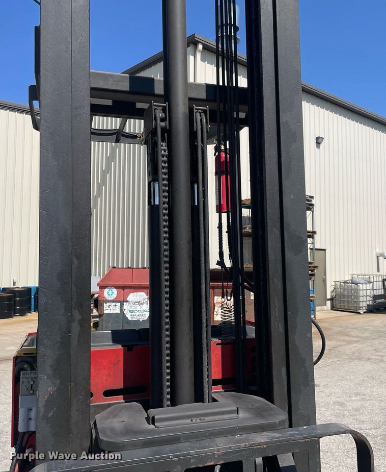 image for item LJ9591 Raymond EASI DR25TT  forklift