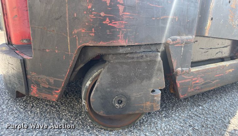 image for item LJ9591 Raymond EASI DR25TT  forklift