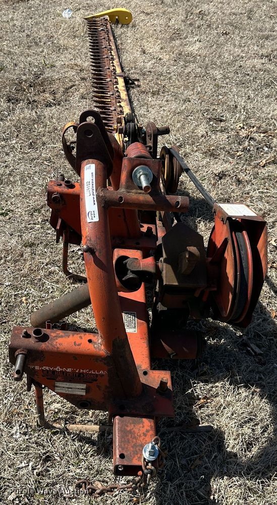 image for item LN9152 New Holland 451  sickle mower
