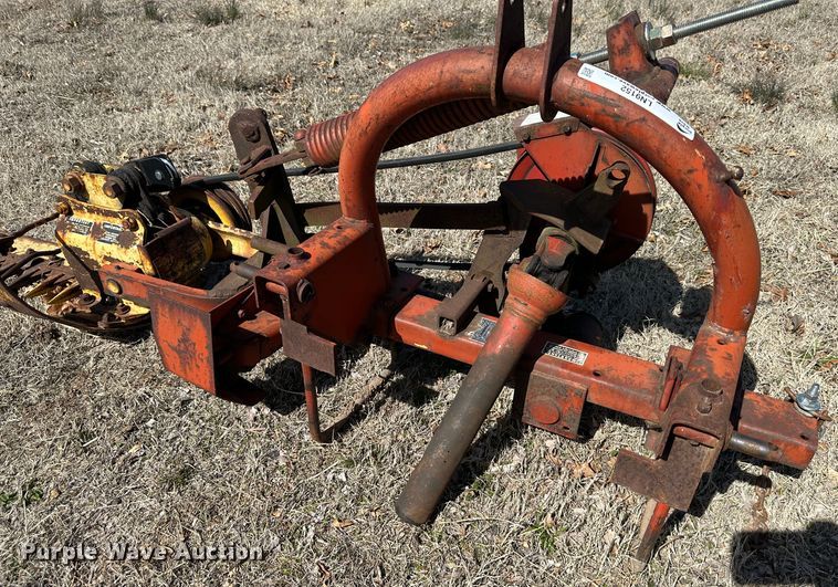 image for item LN9152 New Holland 451  sickle mower