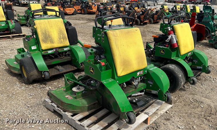 image for item LN9156 (4) John Deere 652E ZTR lawn mowers