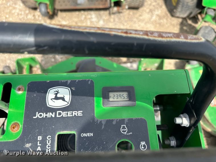 image for item LN9156 (4) John Deere 652E ZTR lawn mowers