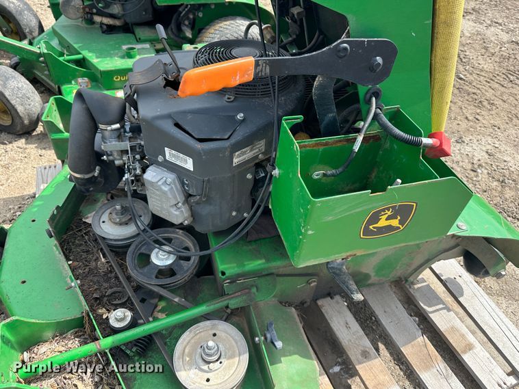 image for item LN9156 (4) John Deere 652E ZTR lawn mowers