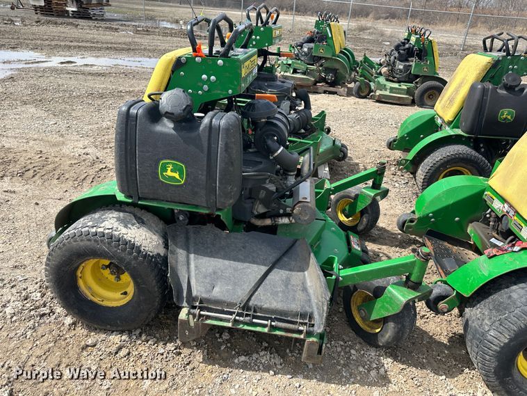 image for item LN9156 (4) John Deere 652E ZTR lawn mowers