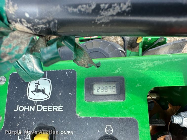 image for item LN9156 (4) John Deere 652E ZTR lawn mowers