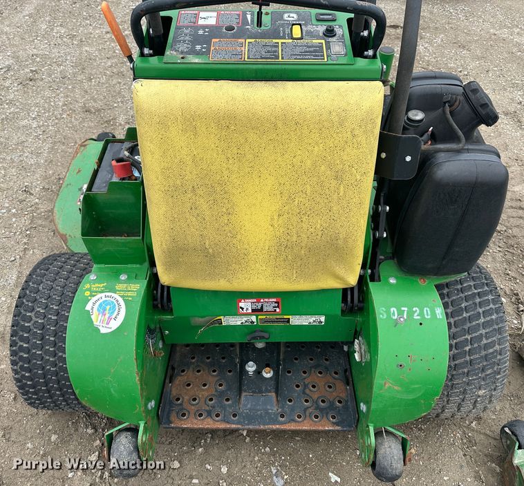 image for item LN9157 (4) John Deere ZTR lawn mowers