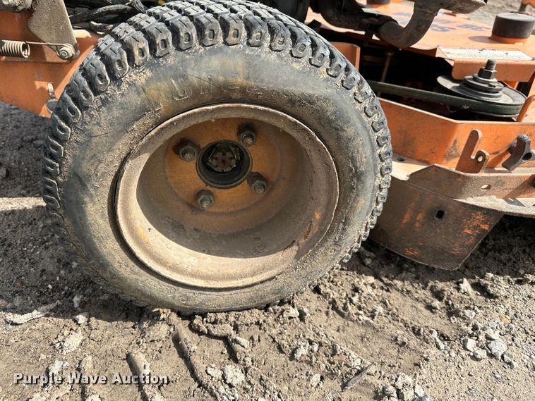 image for item LN9158 (4) Scag Advantage 36 ZTR lawn mowers