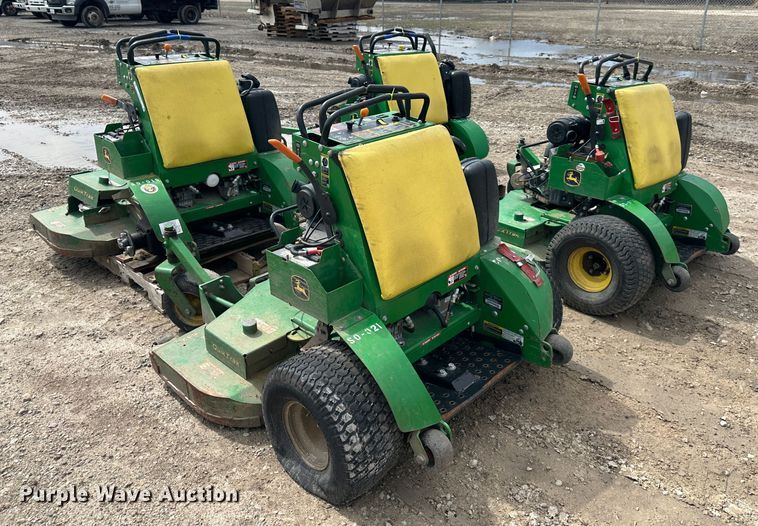 image for item LN9165 (4) John Deere ZTR lawn mowers