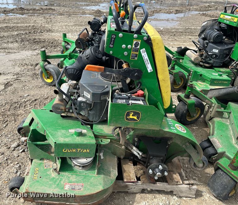 image for item LN9165 (4) John Deere ZTR lawn mowers