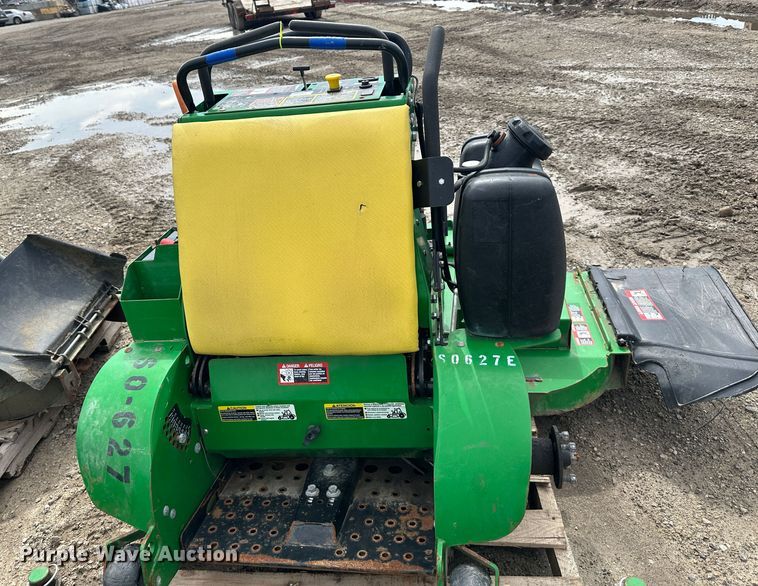 image for item LN9165 (4) John Deere ZTR lawn mowers