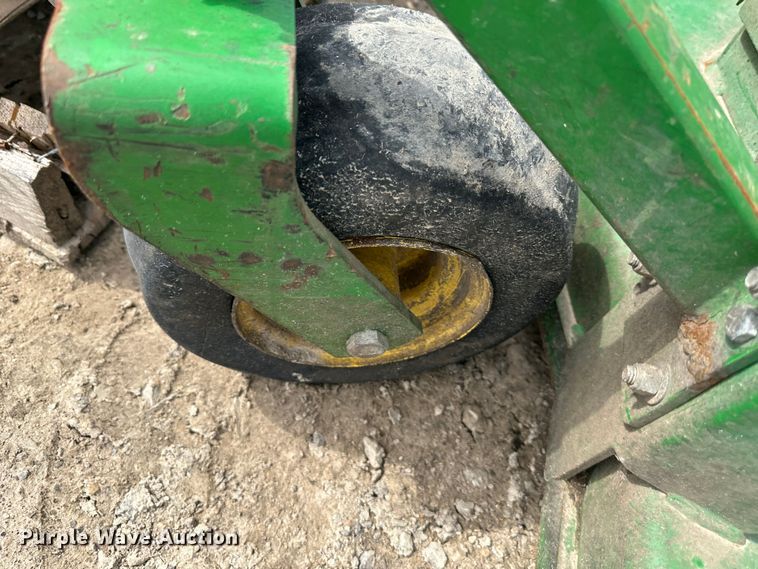 image for item LN9165 (4) John Deere ZTR lawn mowers