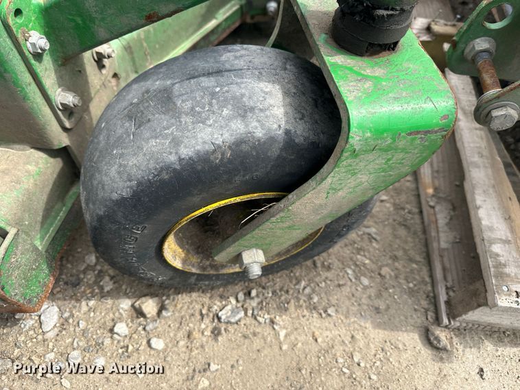 image for item LN9165 (4) John Deere ZTR lawn mowers