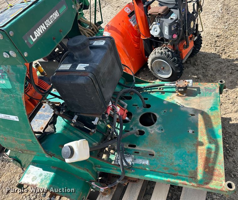 image for item LN9166 Lawn and garden