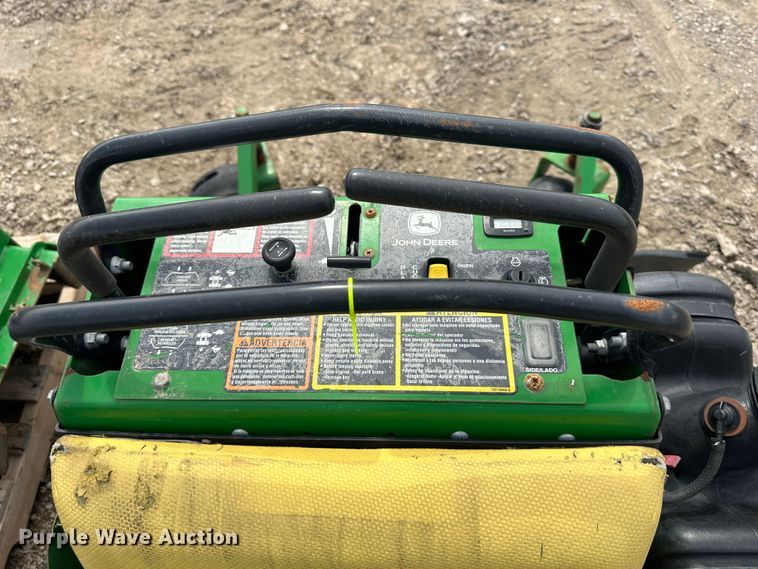 image for item LN9167 (4) John Deere 652E