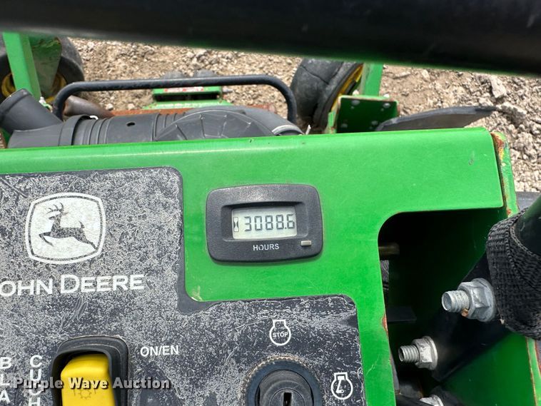 image for item LN9167 (4) John Deere 652E