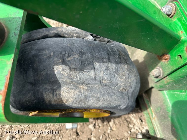 image for item LN9167 (4) John Deere 652E