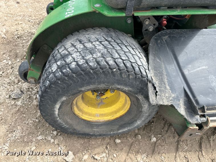 image for item LN9167 (4) John Deere 652E