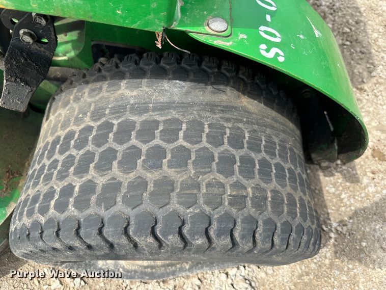 image for item LN9167 (4) John Deere 652E