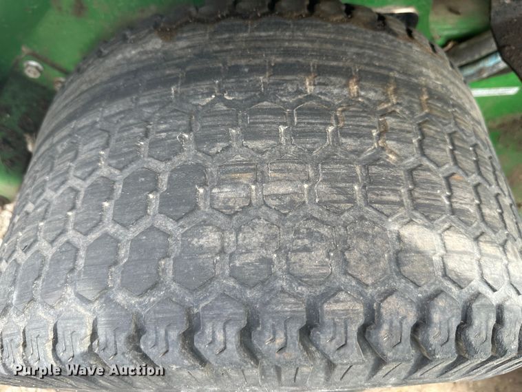 image for item LN9167 (4) John Deere 652E