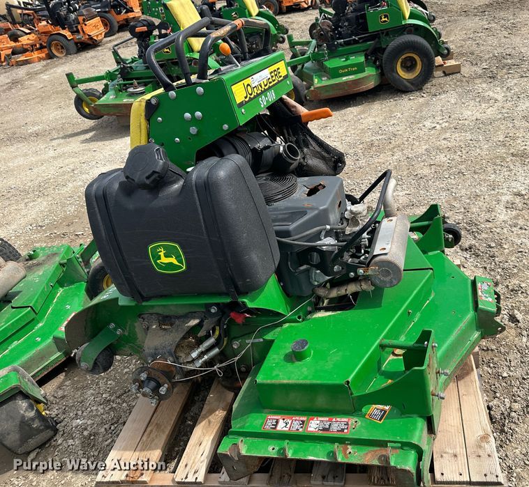 image for item LN9167 (4) John Deere 652E