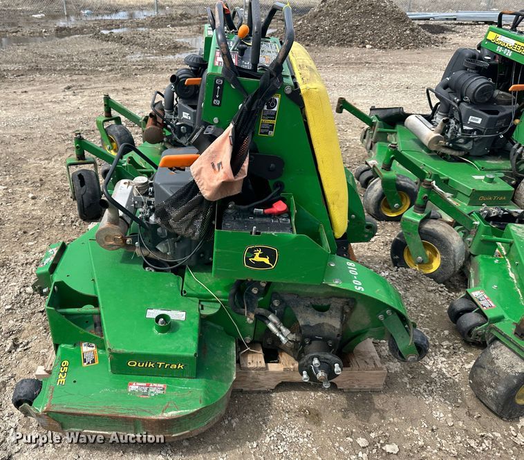 image for item LN9167 (4) John Deere 652E