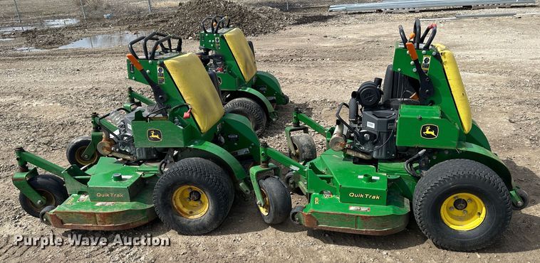 image for item LN9168 (3) John Deere 652E