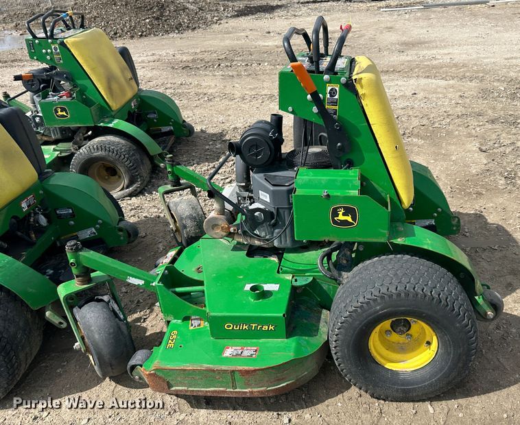 image for item LN9168 (3) John Deere 652E
