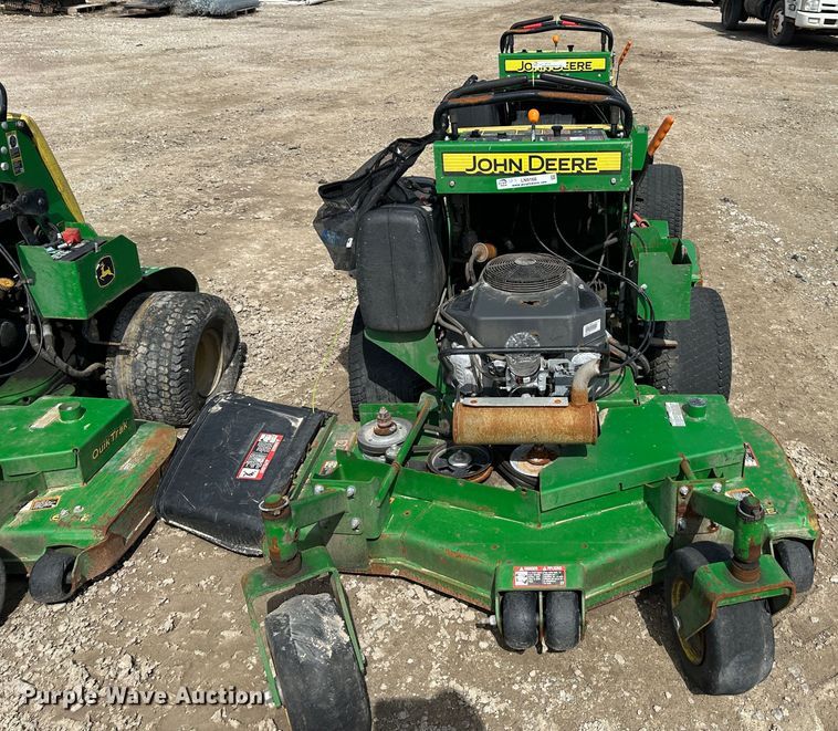 image for item LN9168 (3) John Deere 652E
