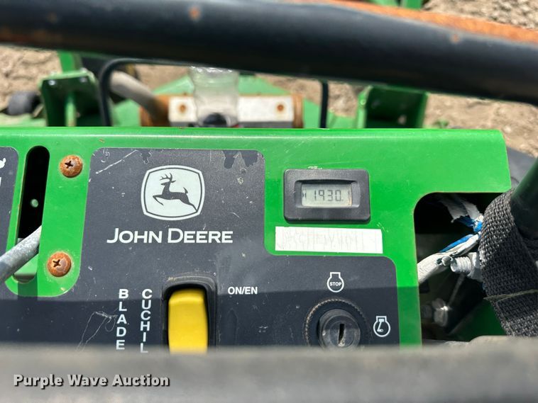 image for item LN9168 (3) John Deere 652E