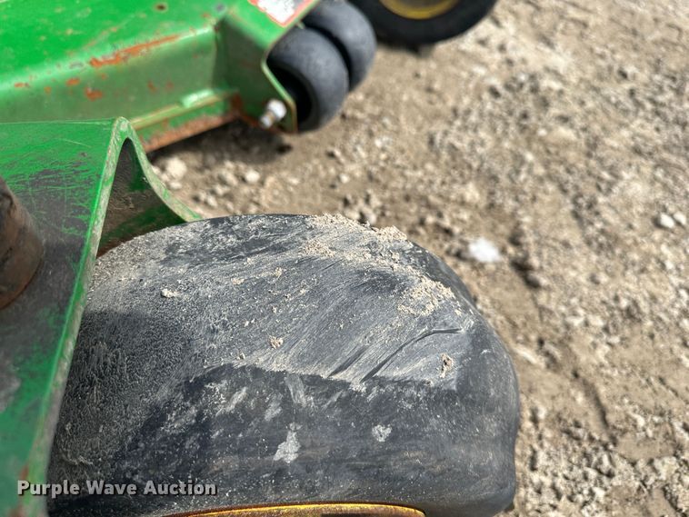 image for item LN9168 (3) John Deere 652E