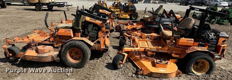 image for item LN9169 (4) Scag ZTR lawn mowers