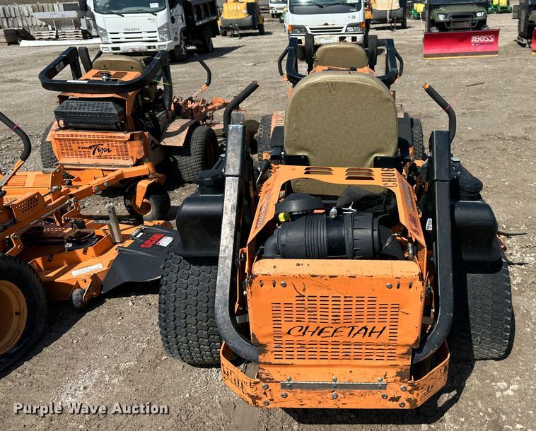 image for item LN9169 (4) Scag ZTR lawn mowers