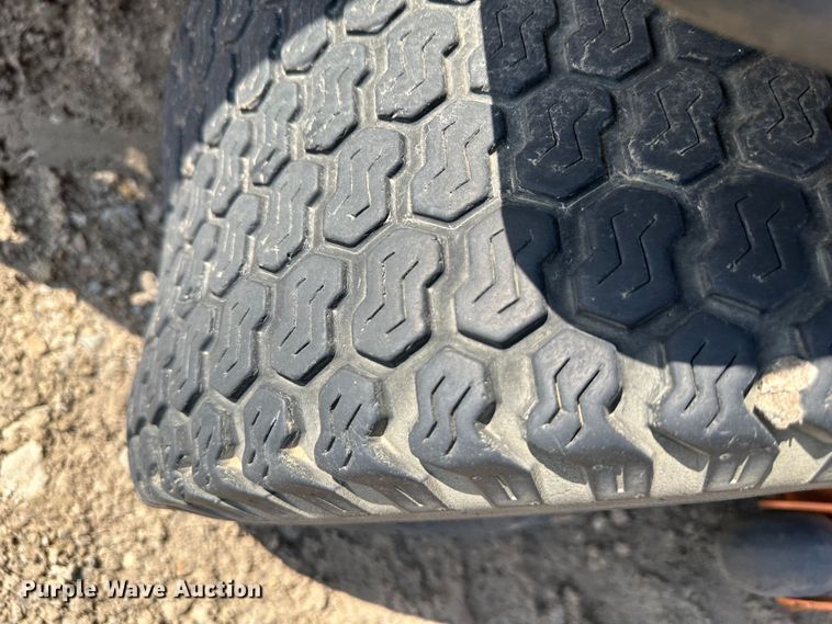 image for item LN9169 (4) Scag ZTR lawn mowers