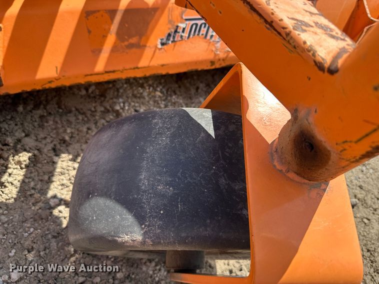 image for item LN9169 (4) Scag ZTR lawn mowers